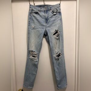 American Eagle Outfitters Light Blue Distressed Skinny Jeans